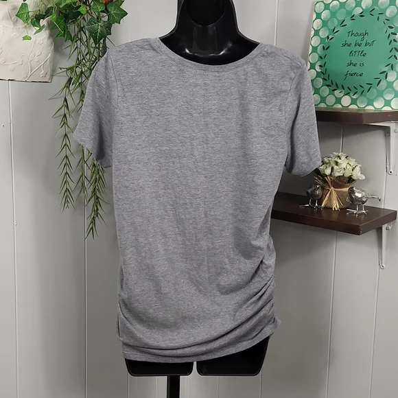 Motherhood Maternity "Adding a Little More Love" Ruched Tee - Picture 5 of 7